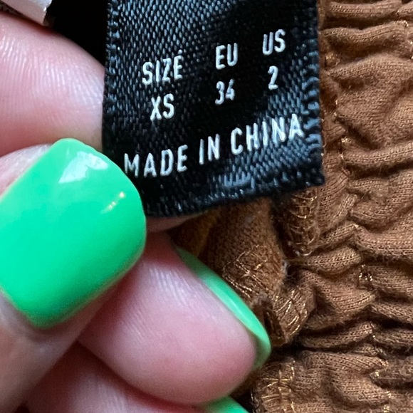 LA Drawstring Shorts - Picture 3 of 5